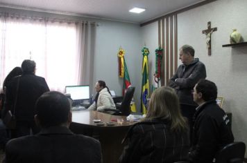 Comitiva de Caçapava do Sul vem a Cerro Branco conhecer o Fundo de Assistência à Saúde dos Servidores do município